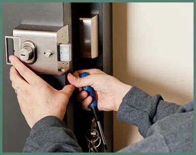 Baldwin Locksmith Store Chicago, IL 312-973-4910 - Emergency-locks-locksmith